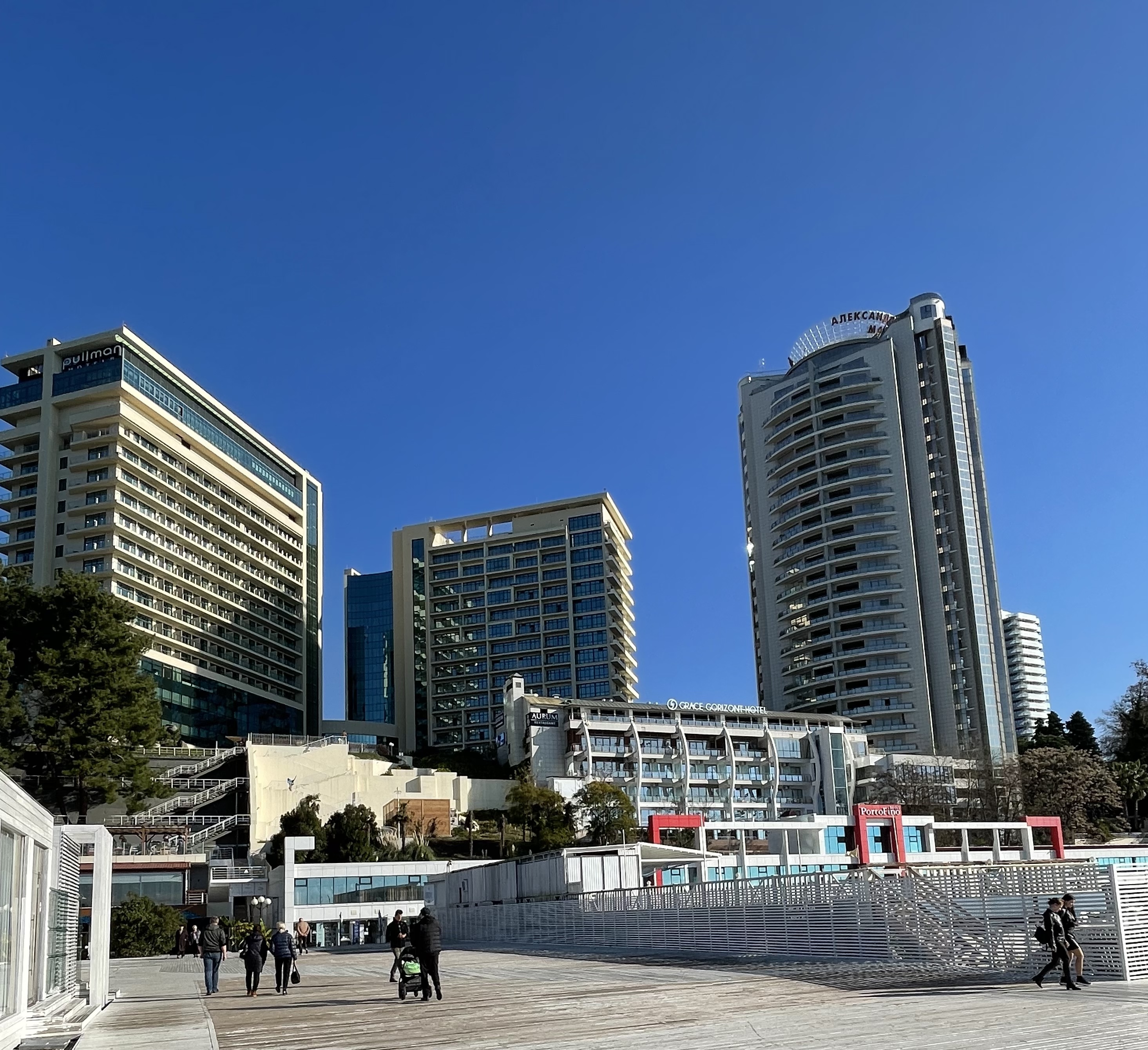 Фото Апарт-отель Юплаза