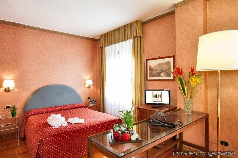 Фото Hotel Lombardia