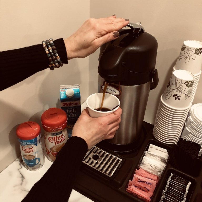 Фото Villa Inn & Suites SureStay Collection by Best Western