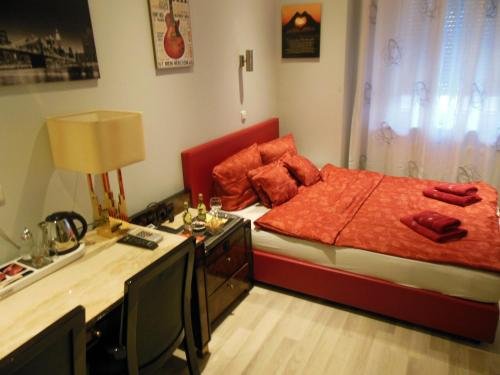 Фото Hotel Franken an der Messe