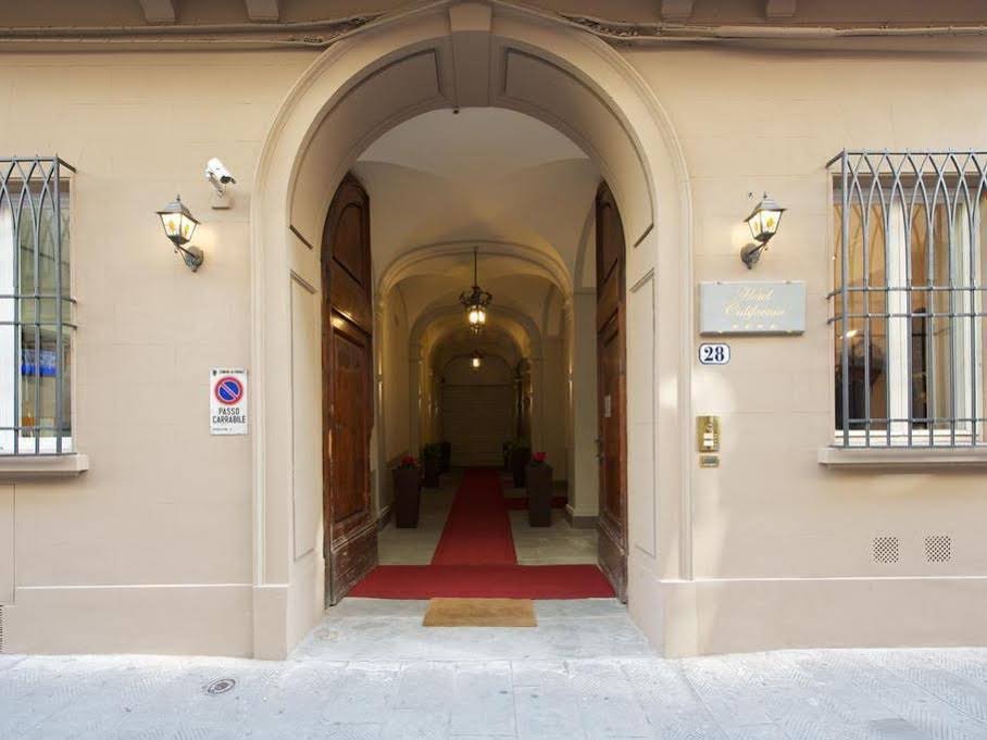 Фото Hotel California