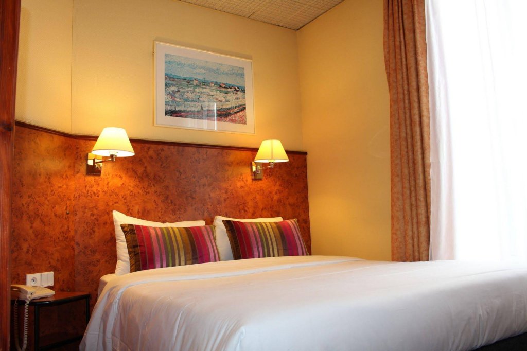 Фото Hôtel de Paris