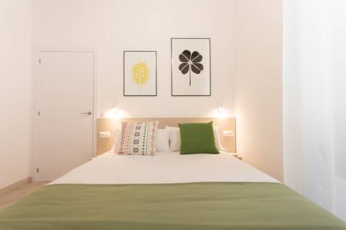 Фото Apartamentos Wallace Valencia