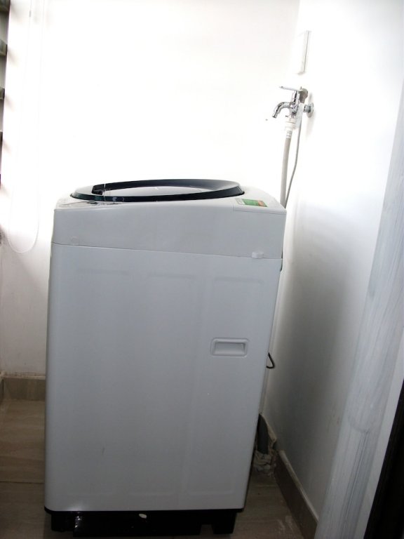 Фото Five Star Studio Apartment Near Airport