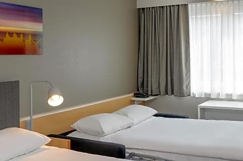 Фото Ibis Wuerzburg City Hotel