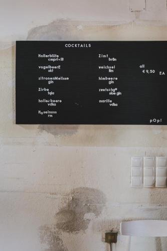 Фото Hotel Mari Pop