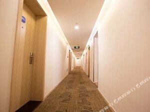 Гостиница Hanting Hotel Luoyang Railyway Station