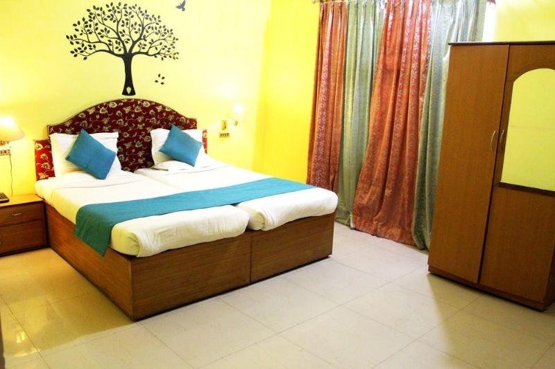 Фото Hotel Gupta Inn