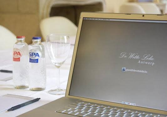 Фото Hotel De Witte Lelie