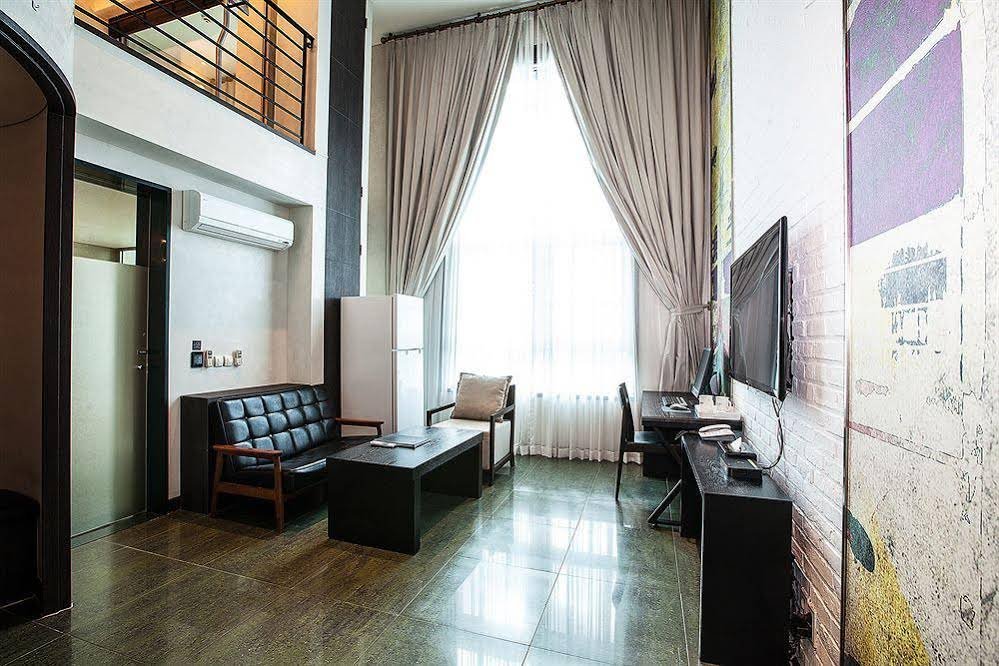 Фото Life Style F Hotel