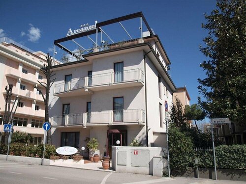 Гостиница Hotel Arcangelo в Римини