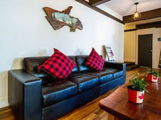 Фото Stoke Hotel SureStay Collection by Best Western