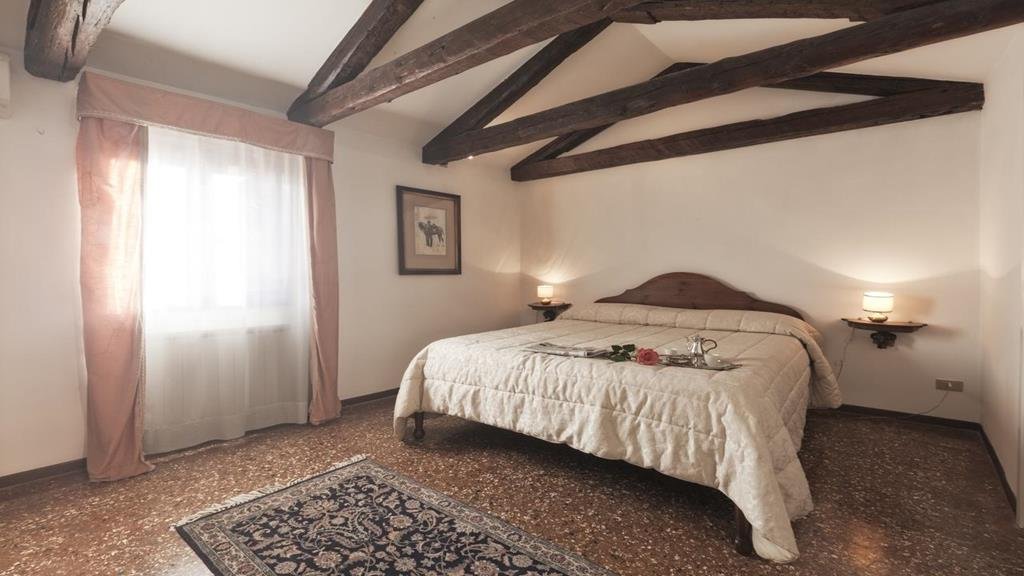 Фото Palazzetto San Lio