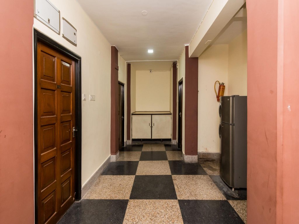 Фото Oyo 7326 Hotel Penguin