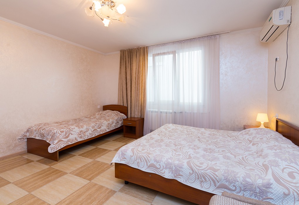 Фото Зелёный попугай