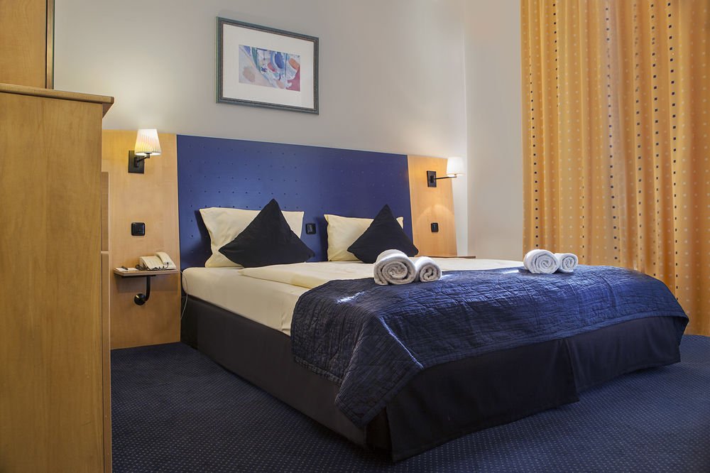 Фото Comfort Hotel Frankfurt Central Station