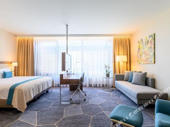 Фото Crowne Plaza Maastricht, an Ihg Hotel