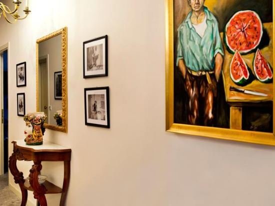 Фото Porta Di Mezzo Luxury B&b