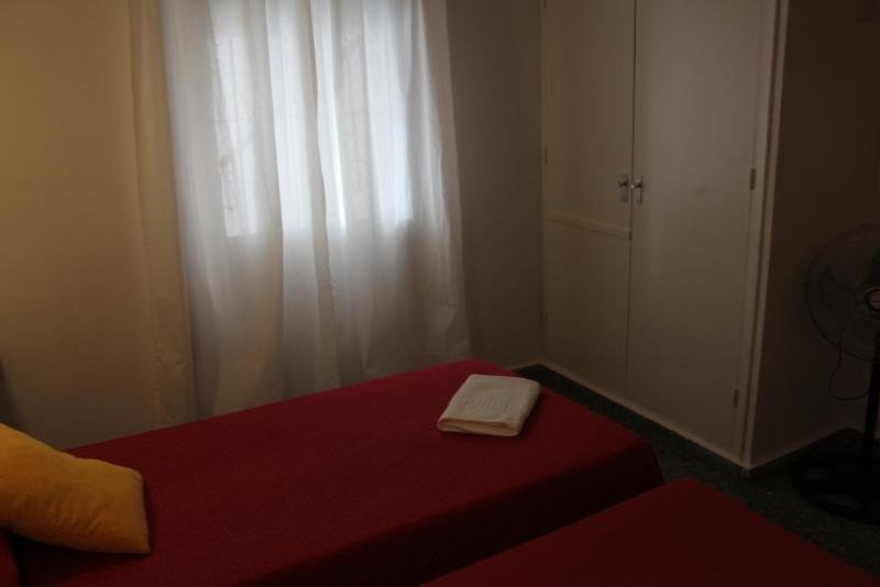 Фото Hostal Paco Marbella