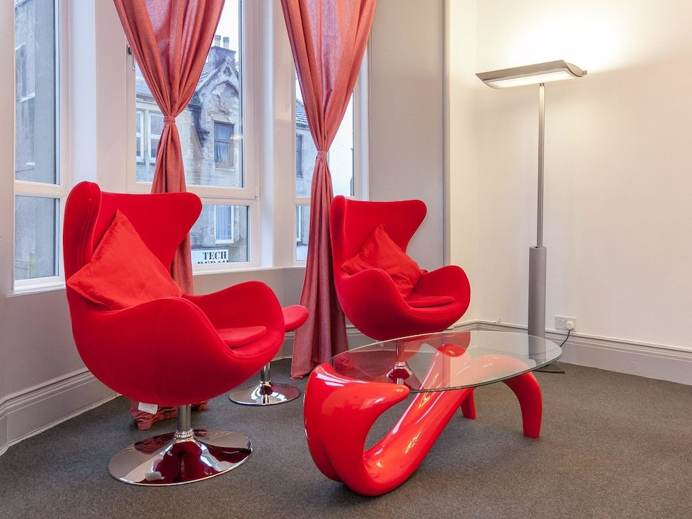 Фото Oakshaw Guesthouse - Glasgow Airport