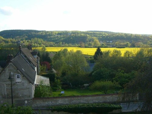 Гостиница Les Buissonnets в Ле-Андели