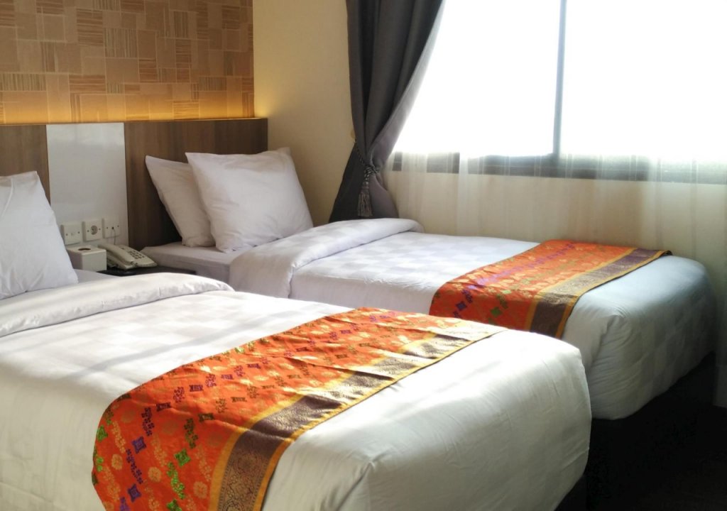 Фото Deivan Hotel