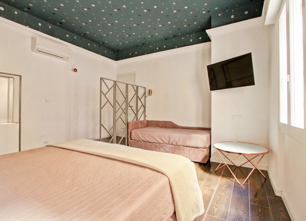 Фото Sonder at Spanish Steps