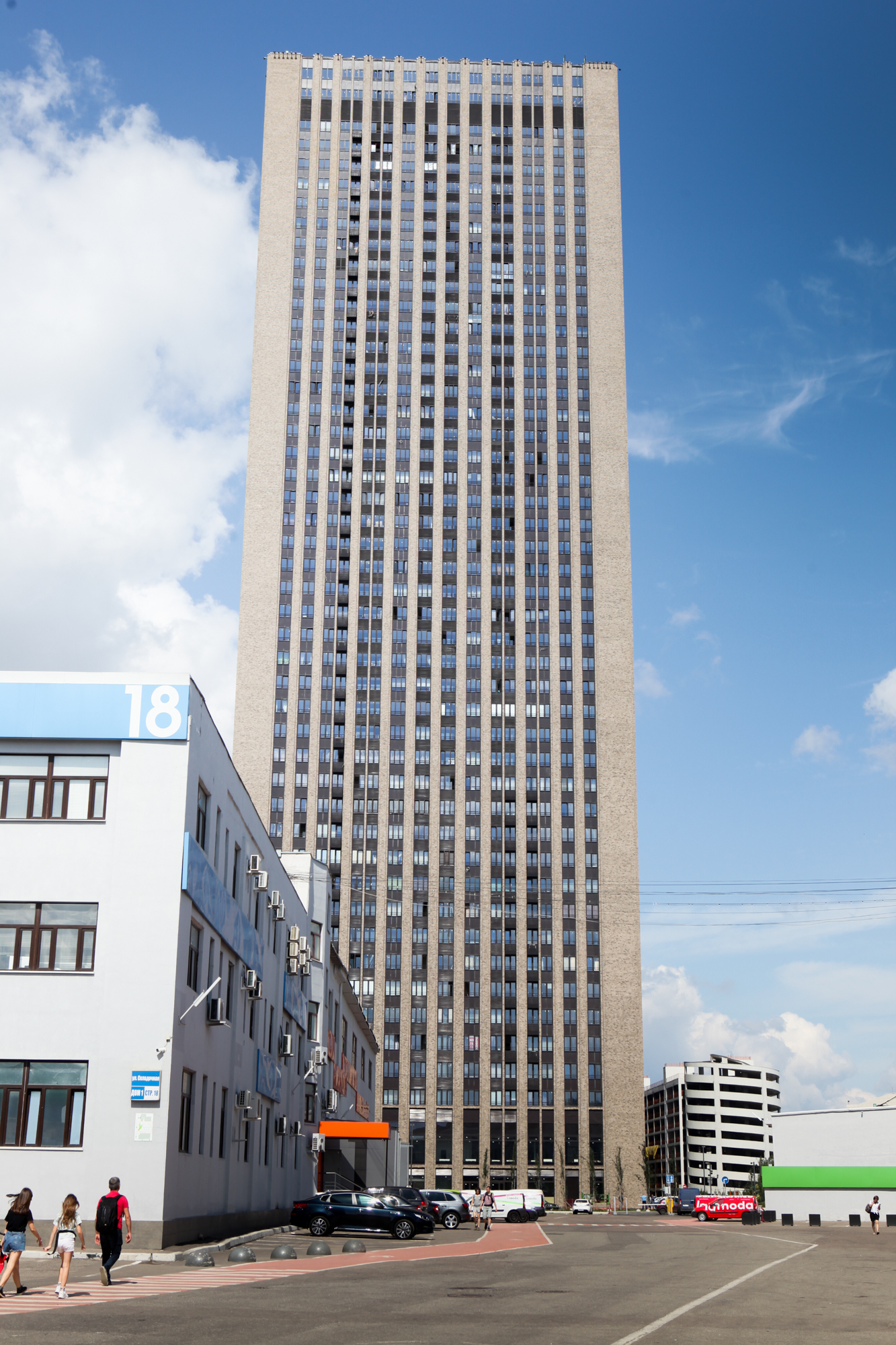 Фото В Небоскребе с видом на Останкинскую башню