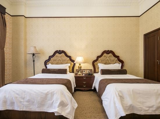 Фото Tianjin First Hotel