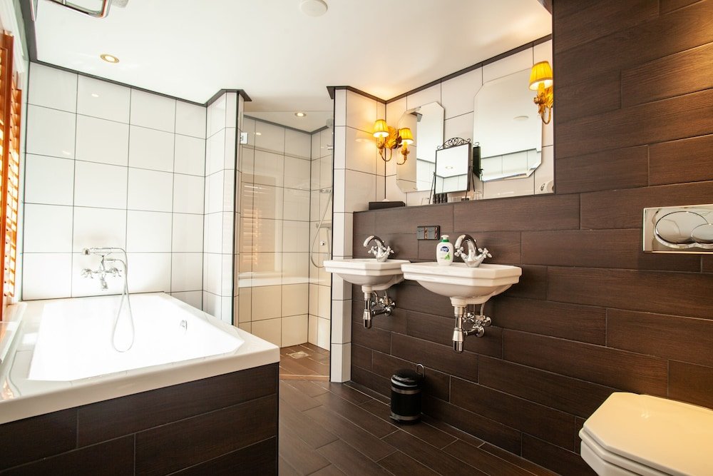 Фото Grand Boutique Hotel Huis Vermeer