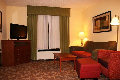 Гостиница Hampton Inn & Suites Kansas City-Merriam