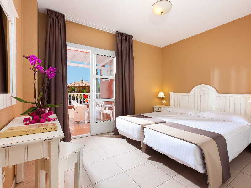 Фото Hotel El Duque