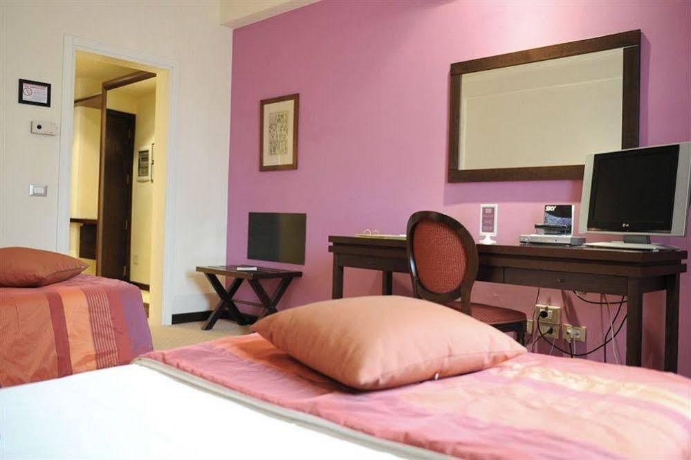 Фото Casali Hotel