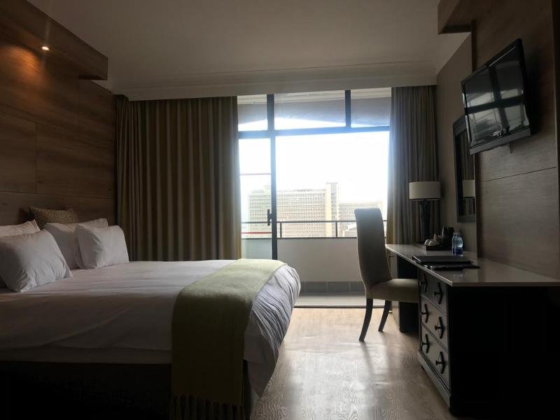 Фото Capetonian Hotel