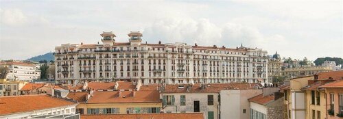 Гостиница Hotel Byakko в Ницце