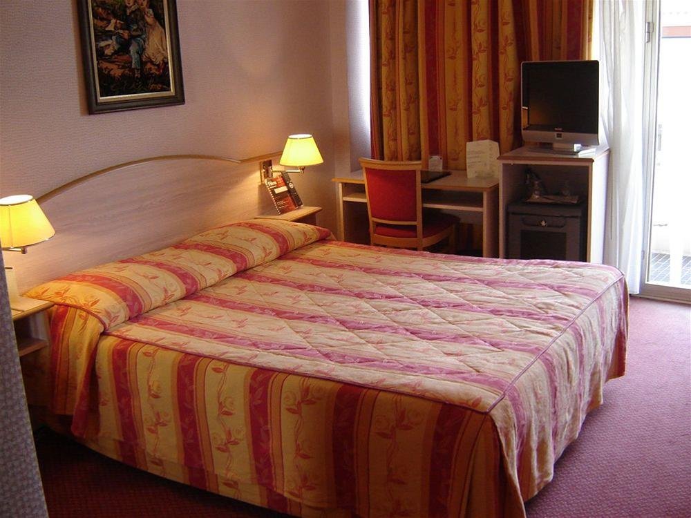 Фото Hotel Juliana Cannes