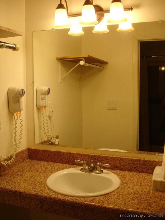 Фото Travelodge by Wyndham by Fisherman's Wharf