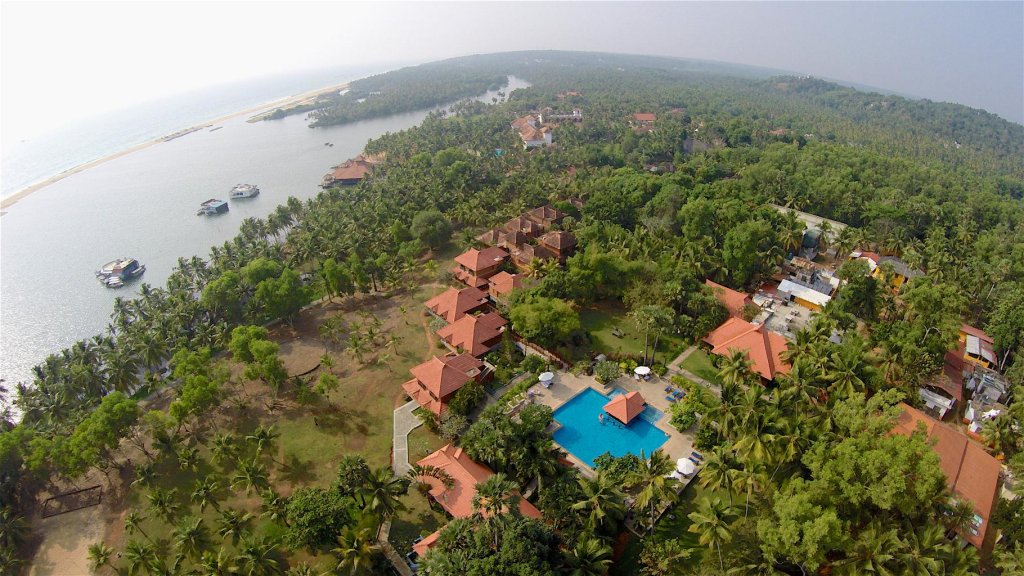 Фото Отель Poovar Island Resort