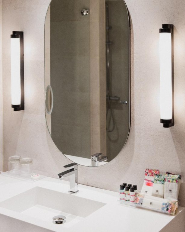 Фото Hotel Molina Lario