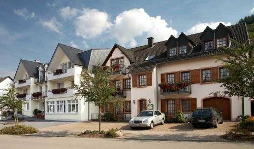 Гостиница Hotel Zur Post Meerfeld
