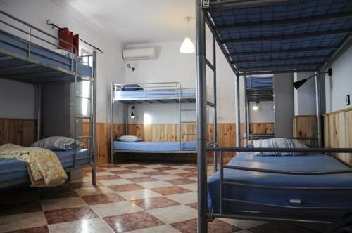 Гостиница Triana Backpackers в Севилье