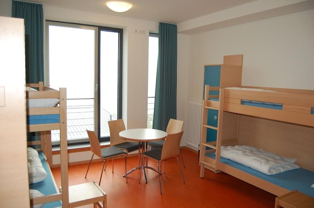 Фото Nh Hamburg Horner Rennbahn