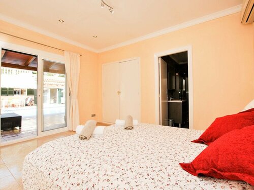 Гостиница Luxury 10 Person Villa with Private Pool And Sea View Over the Bay of Pollensa