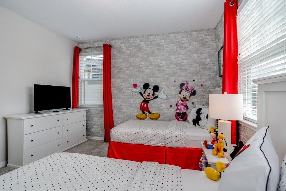 Фото 6 Bed 5 Ba Villa with Game Room, Pool & SPA