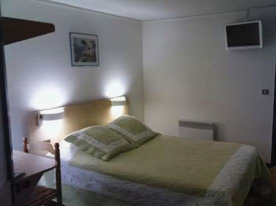 Фото Brit Hotel Le Beaulieu