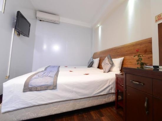 Фото B & B Hanoi Hotel & Travel