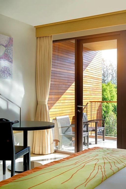 Фото Renaissance Phuket Resort & SPA