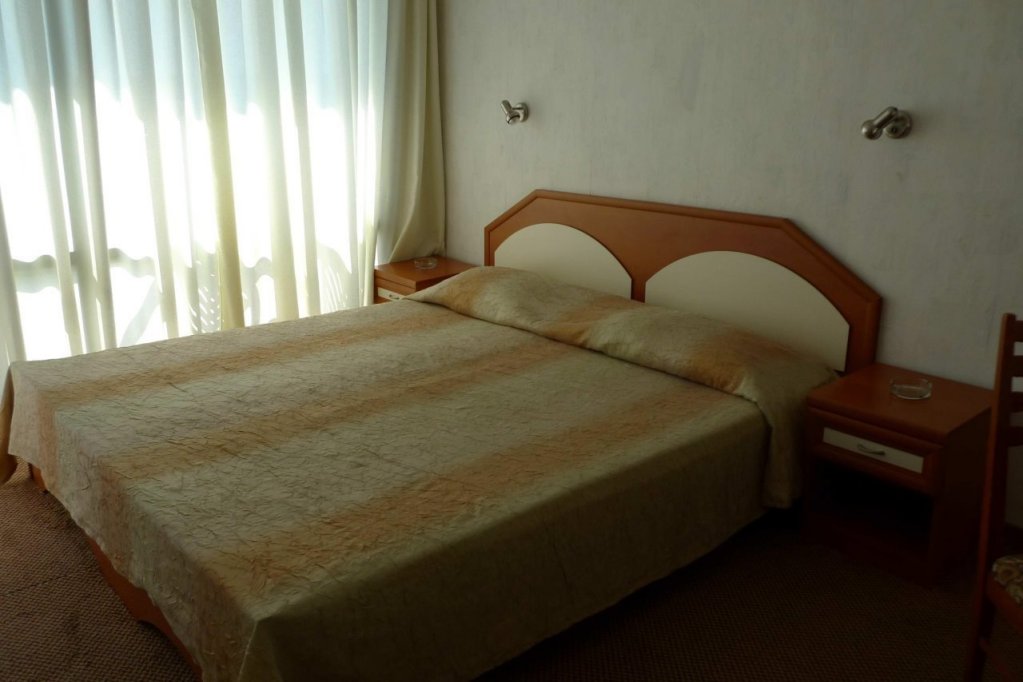 Фото Zefir Hotel