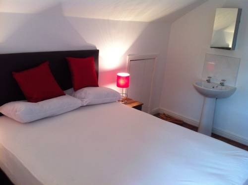 Фото Ivy Mount Boutique