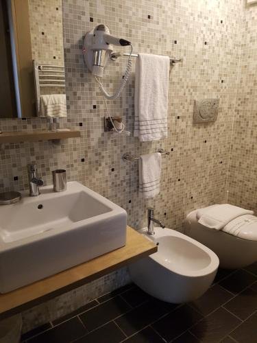 Фото Easy Milano Apartment Navigli